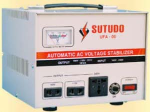 Ổn Áp Sutudu 1.5 KVA 1 Pha